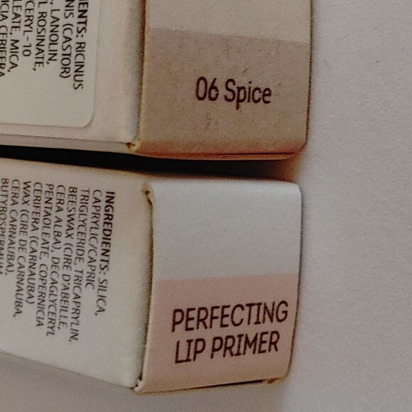 Nude by Nature Moisture Infusion Lip Gloss + Primer - Picture 5 of 5